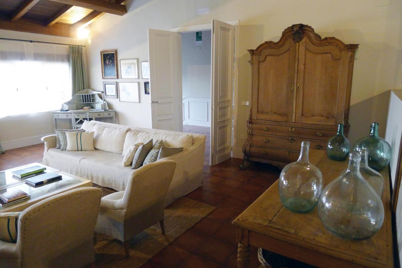 Lalisea Guest House Talaveruela ภายนอก รูปภาพ